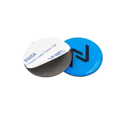 Etiqueta epoxi NFC a prueba de agua Código QR personalizado RFID Pegatina de llave de teléfono celular